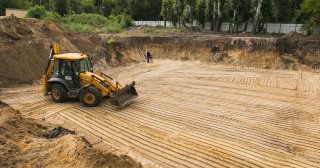 Разработка котлована Лангепас, цена от 317 руб./м3.